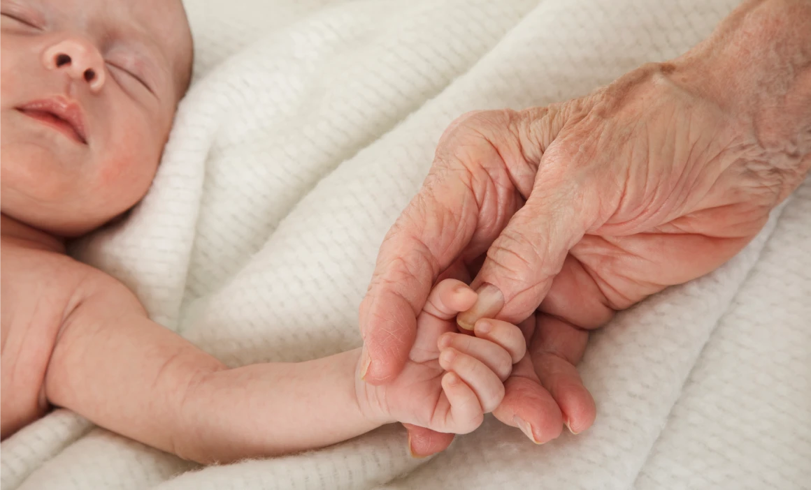 The bond between newborn and grandparents