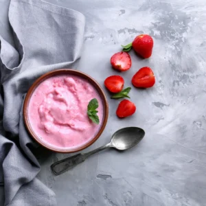 Homemade Strawberry Yogurt Ice Cream