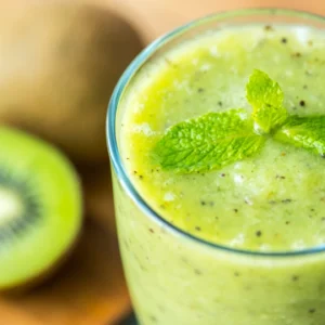 Kiwi Smoothie (Healthy, Refreshing & Vitamin C Rich Recipe)