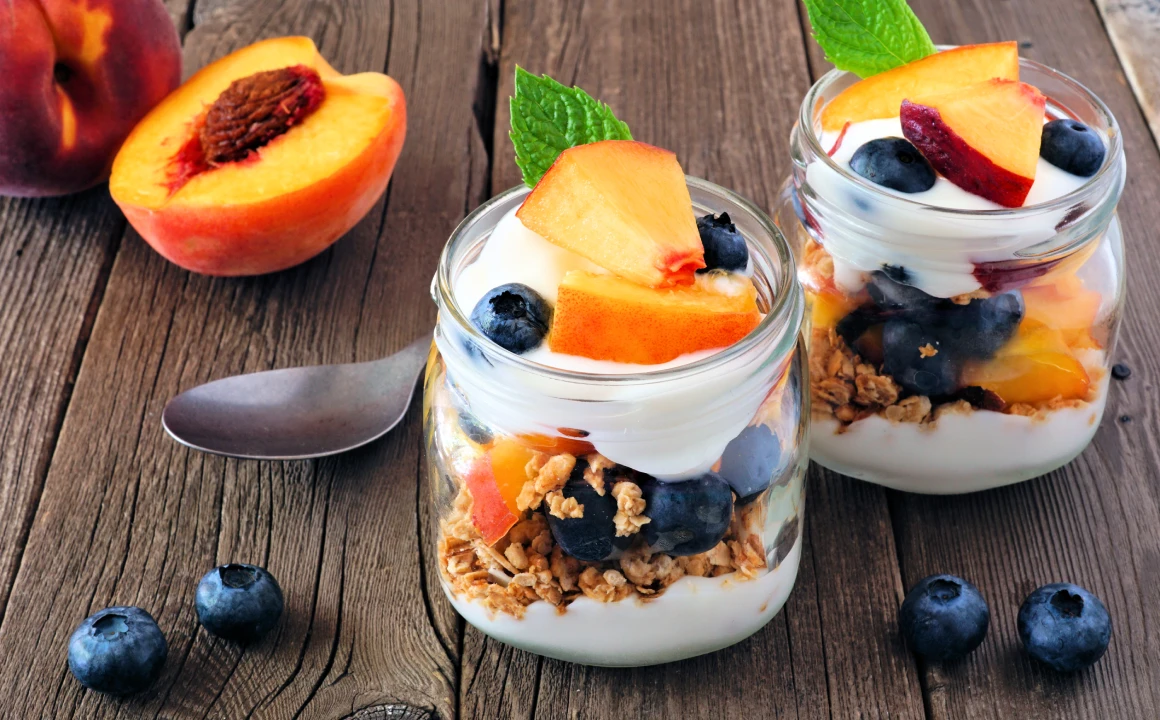 Peach Blueberry Yogurt Parfait Recipe